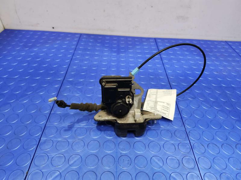 2011 Dodge Grand Caravan Lid Latch