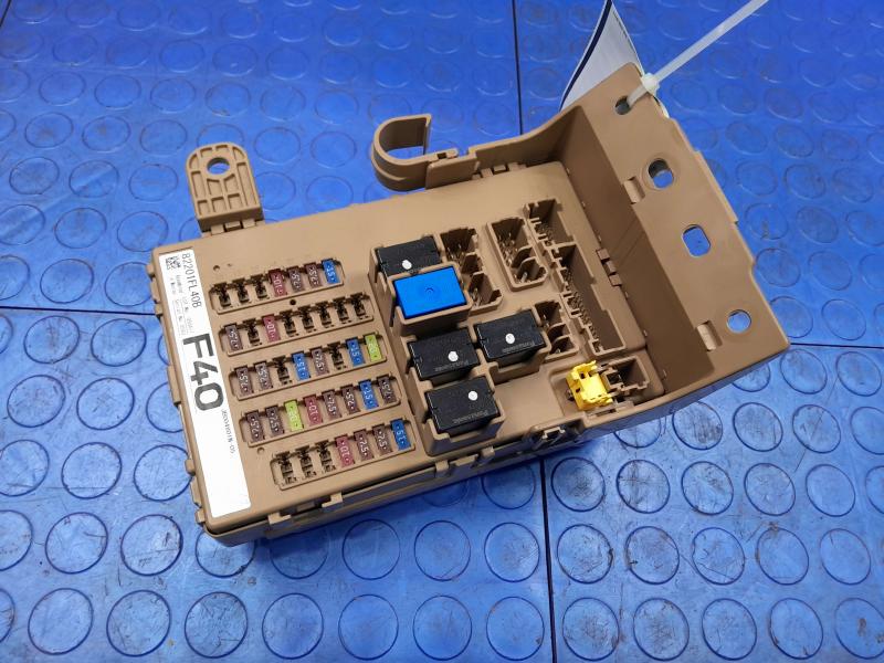 2017 Subaru Impreza Cabin Fuse Box Junction Block Left Genuine OEM 82201FL40B