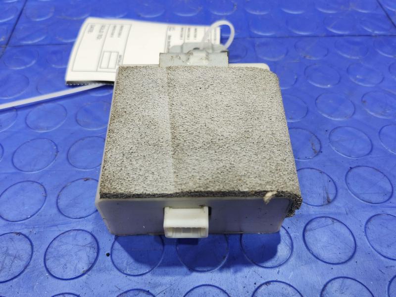 2009-2010 Subaru Forester TPMS Tire Pressure Monitor Control Module OEM 28201SC000