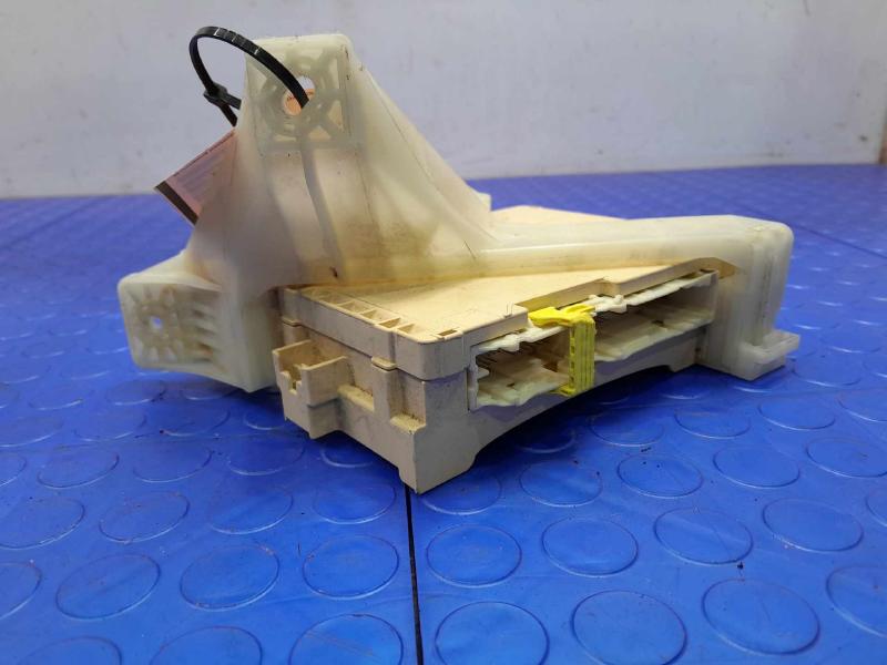 2019 Toyota Sienna Cabin Fuse Box
