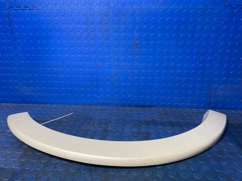 2003 - 2006 Ford Expedition Rear Wheel Lip Molding Flare LH Driver Side White OEM 3L1Z7829165APTM