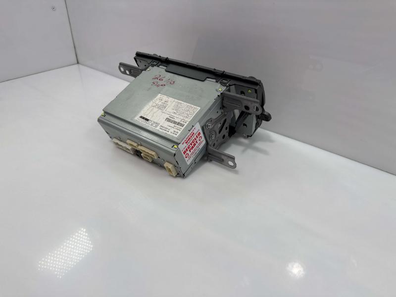 2013 Toyota Prius Audio & Visual Equip.(Radio)