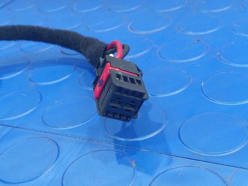 2018 Volkswagen Atlas Decklid Power Lift Strut Motor Genuine OEM 3CN827851A