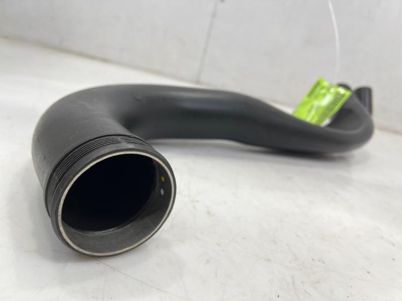 2008 Jaguar XK Air Intake Tube/Resonator
