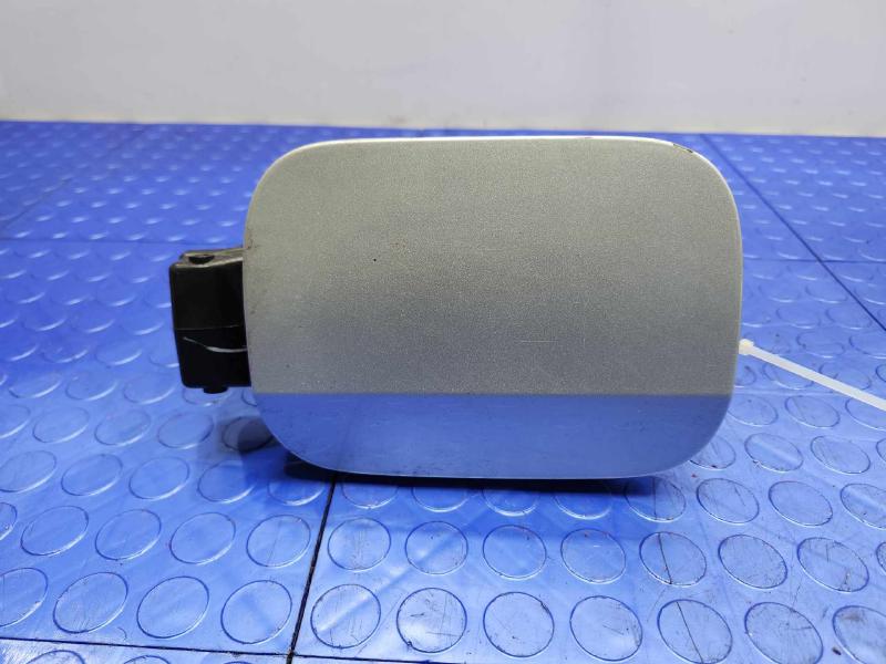 2012 Volkswagen Jetta Fuel Tank Door