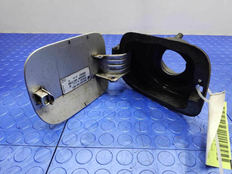 2012 Volkswagen Jetta Fuel Tank Door