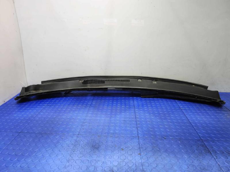 2015-2019 Subaru Outback Subaru Legacy Cowl Grille Genuine OEM 91419AL05B