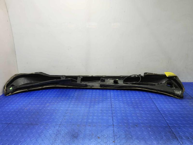 2015-2019 Subaru Outback Subaru Legacy Cowl Grille Genuine OEM 91419AL05B