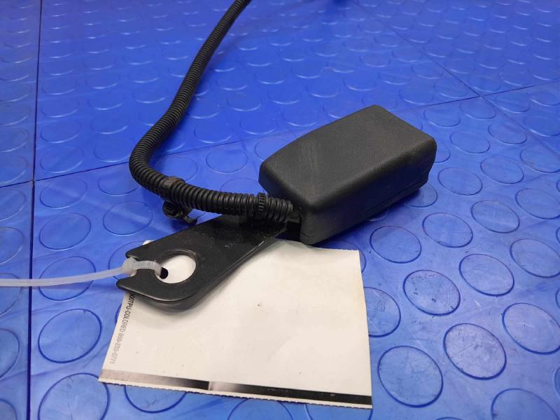 2008 Honda Fit Front Seat Belt