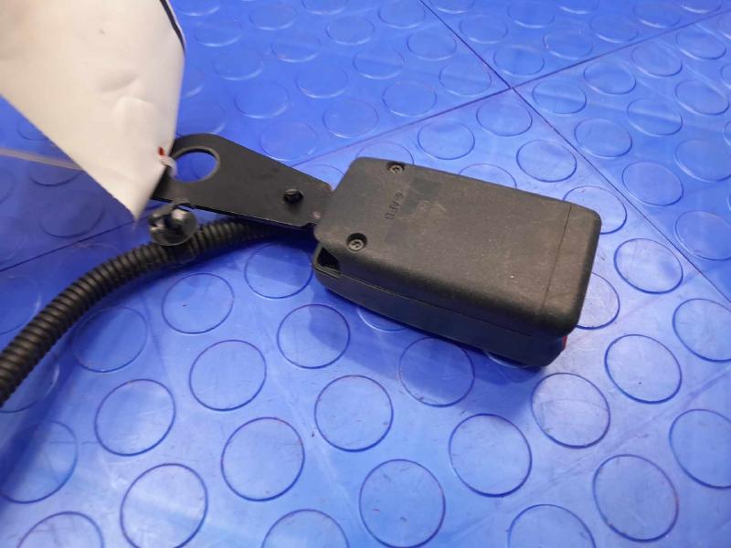 2008 Honda Fit Front Seat Belt