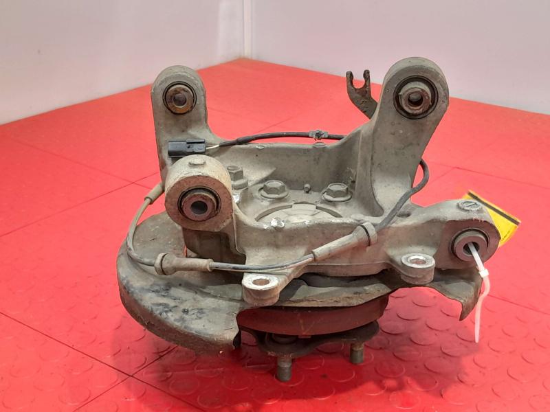 2015 Nissan Altima Rear Knuckle/Stub Axle