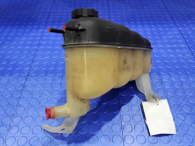 2014 Chevrolet Silverado 1500 Coolant Recovery Bottle