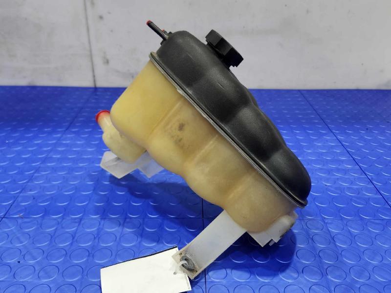 2014 Chevrolet Silverado 1500 Coolant Recovery Bottle