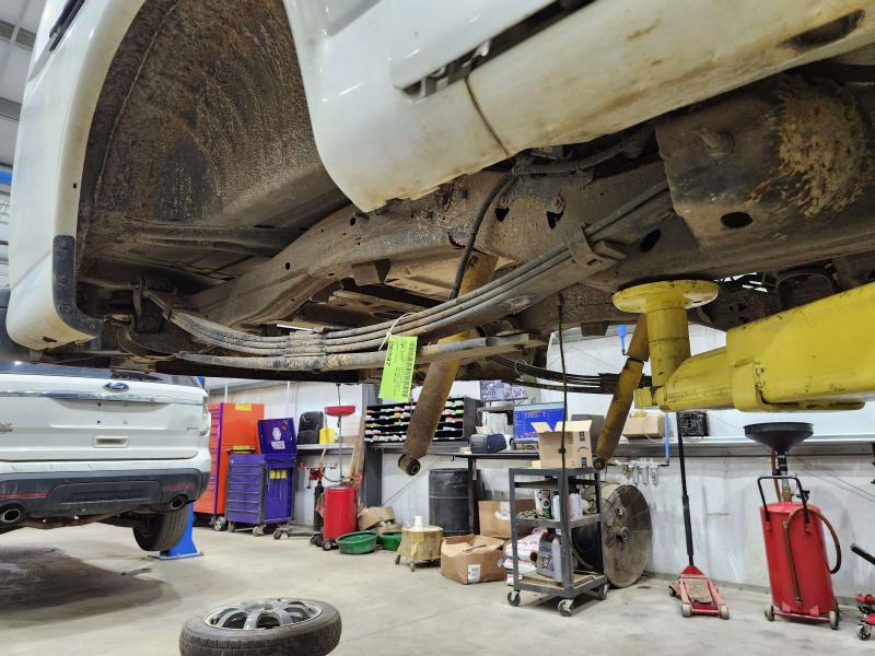 2019 Chevrolet Express 2500 Leaf Spring Rear