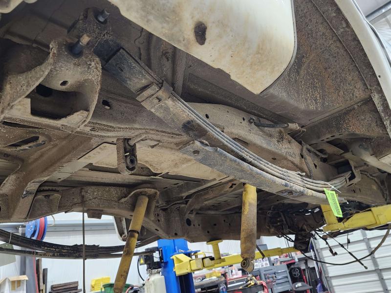 2019 Chevrolet Express 2500 Leaf Spring Rear