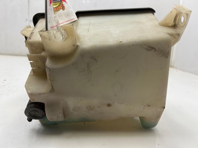 1998 - 2006 Ford F150 Windshield Washer Fluid Reservoir OEM 7L3Z17618A