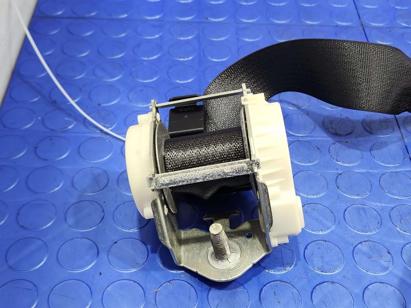 2011 Ford Edge Rear Seat Belt