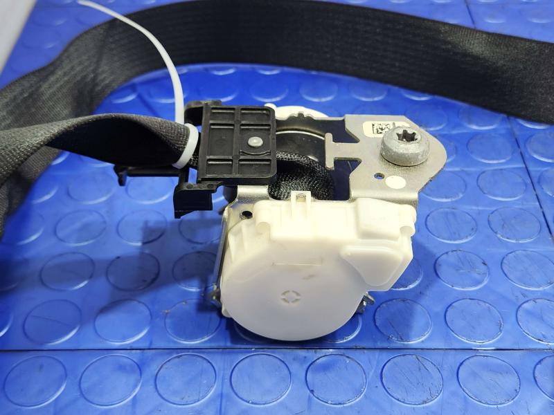 2011 Ford Edge Rear Seat Belt