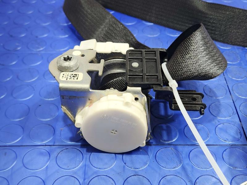 2011 Ford Edge Rear Seat Belt