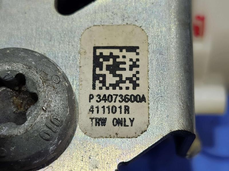 2011 Ford Edge Rear Seat Belt