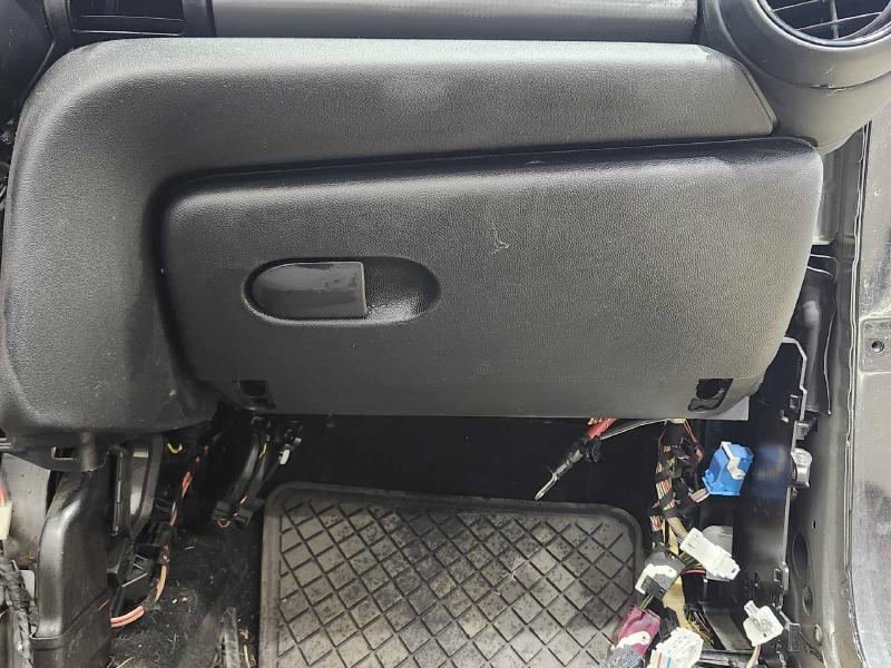 2017 MINI Cooper Glove Box
