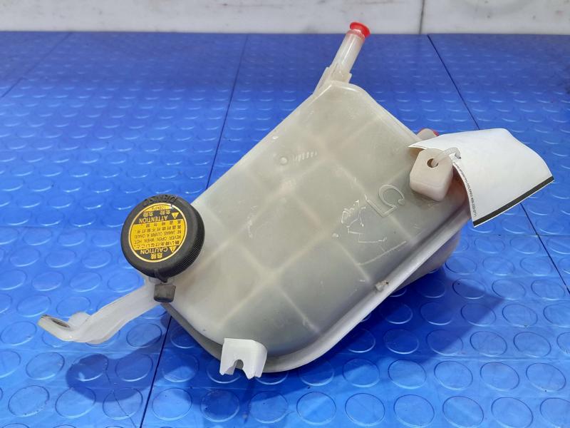 2010 Toyota Prius Coolant Recovery Bottle