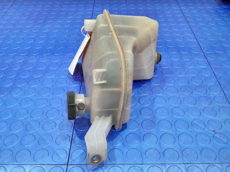 2010 Toyota Prius Coolant Recovery Bottle