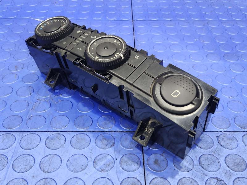 2012 Mercedes Sprinter Heater A/C Control