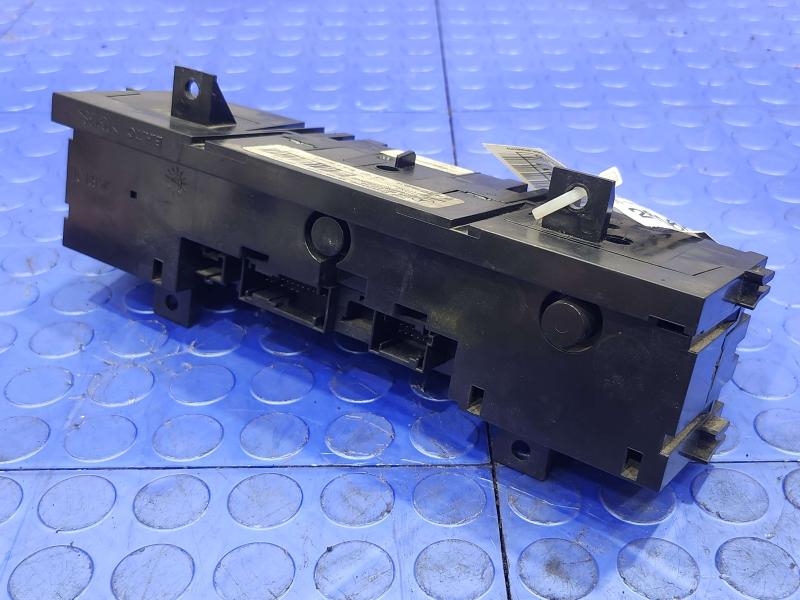 2012 Mercedes Sprinter Heater A/C Control