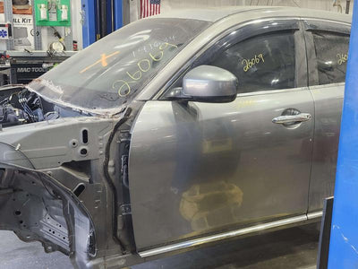 2013 Infiniti FX35 Front Door