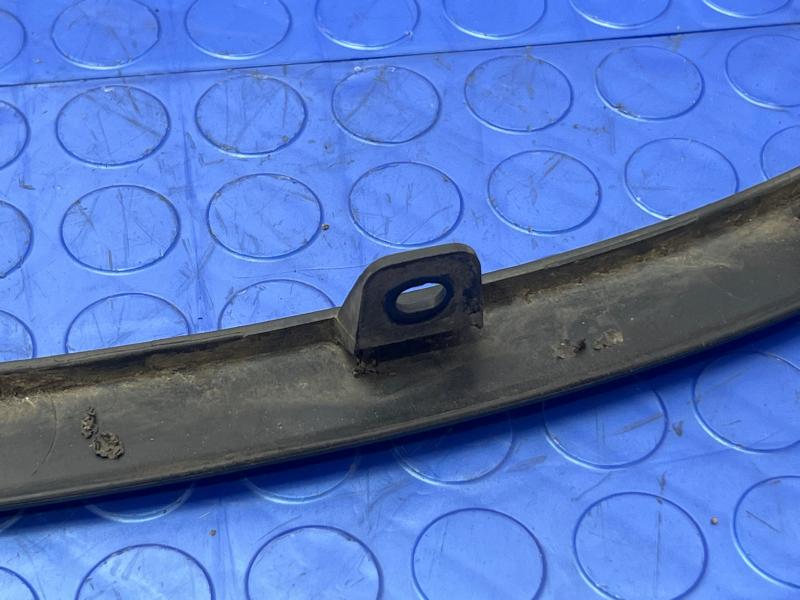 2007 Honda CR-V Wheel Opening Moulding