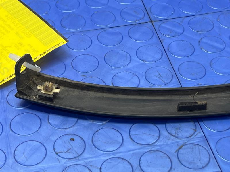 2007 Honda CR-V Wheel Opening Moulding