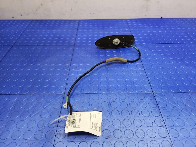 2015 Toyota Prius Antenna