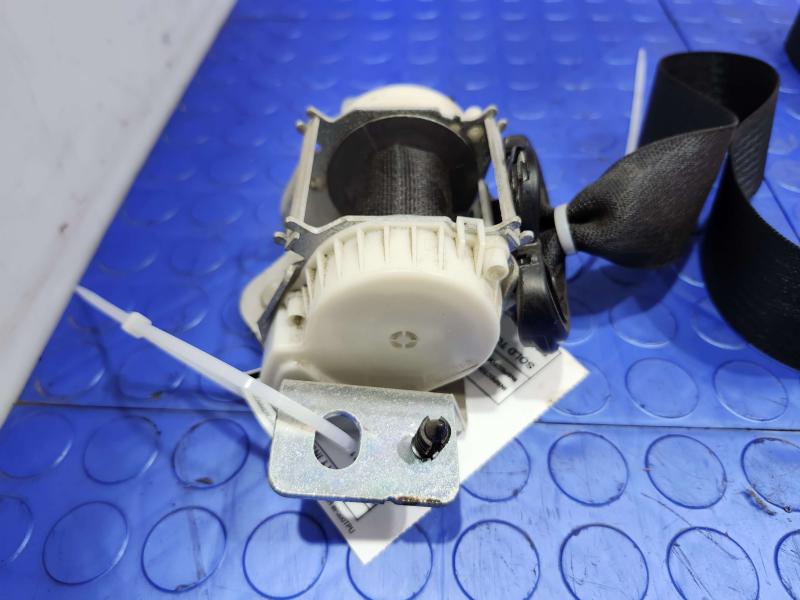 2012 Dodge Grand Caravan Rear Seat Belt