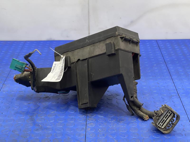 2011 Ford Explorer Engine Fuse Box
