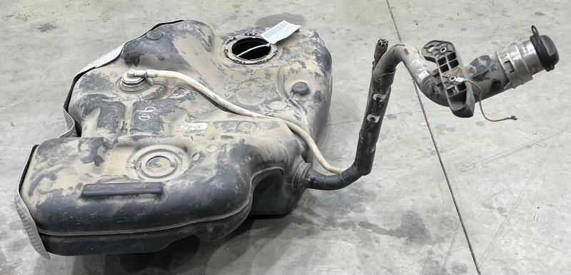 2013 Volkswagen Passat Fuel Tank Assembly