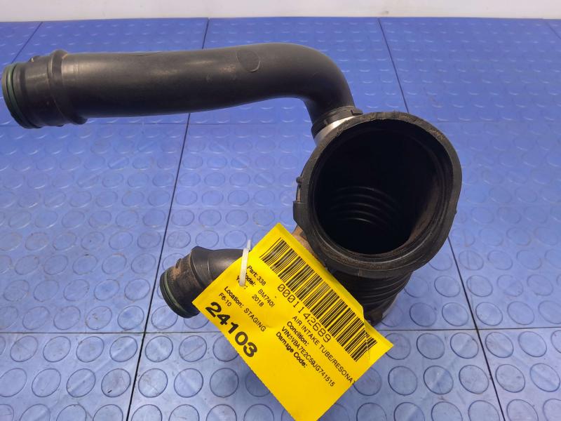 2016-2022 BMW 740i 740iX G11 G12 3.0L Engine Air Intake Hose OEM 13717643302