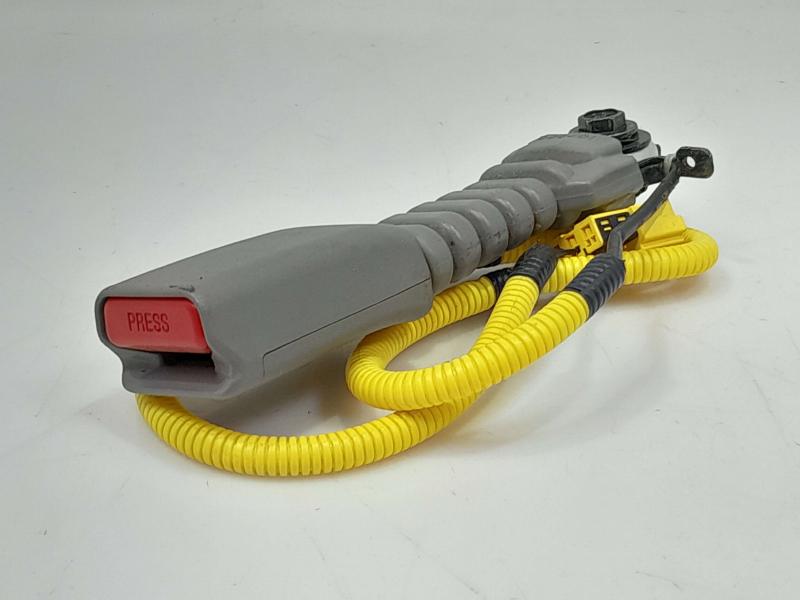 2014 Kia Sedona Front Seat Belt