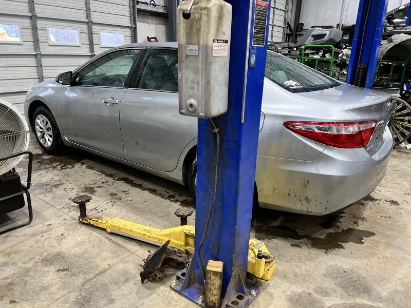 2015 Toyota Camry Center Pillar