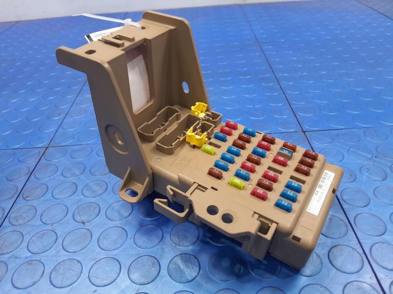 2013-2015 Subaru XV Crosstrek Cabin Fuse Box Junction Block OEM 82201FJ110