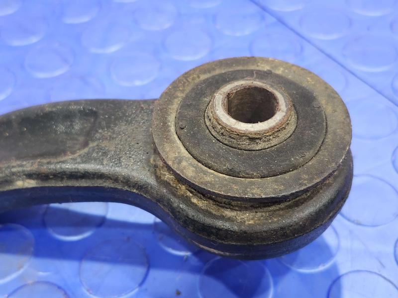 2010 Chevrolet Tahoe Upper Control Arm Rear