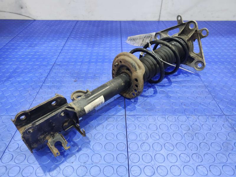 2020 Jeep Renegade Strut Assembly