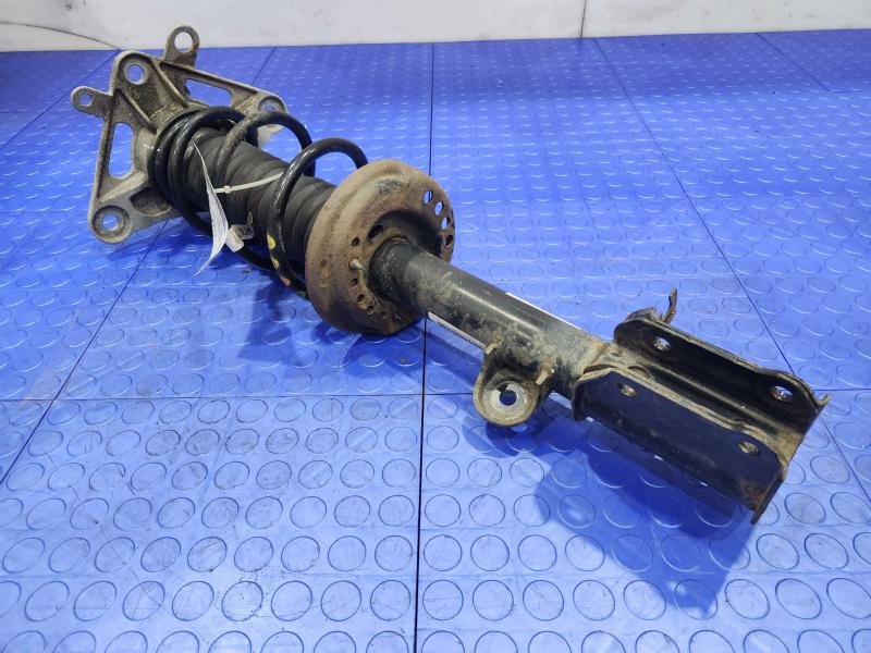 2020 Jeep Renegade Strut Assembly