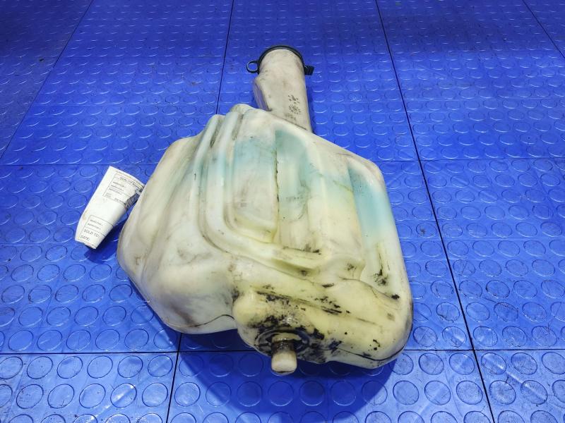 2012 Mercedes Sprinter Washer Bottle