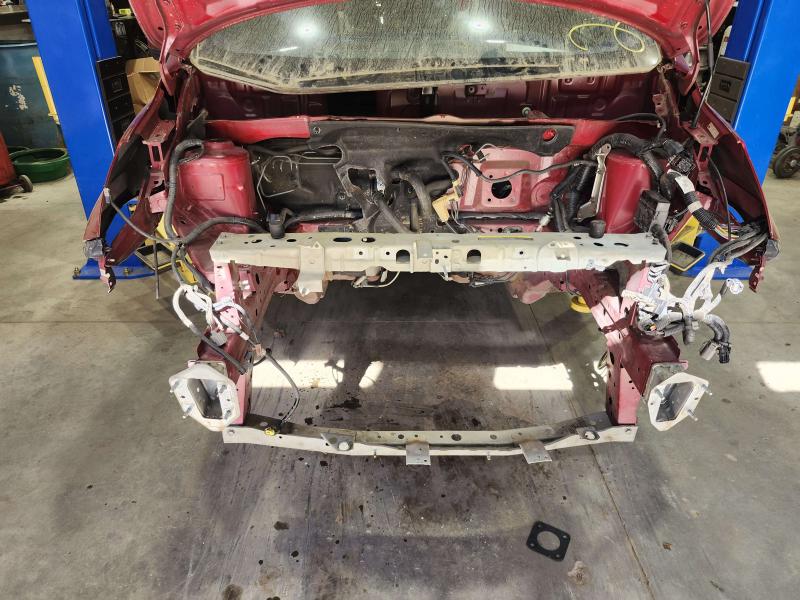 2014 Nissan Versa Radiator Support