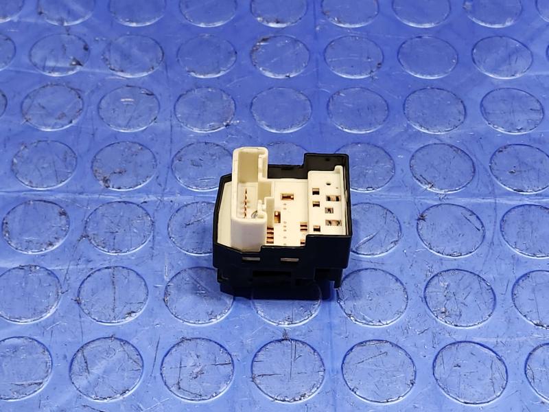 2003 Toyota 4Runner Door Switch Front
