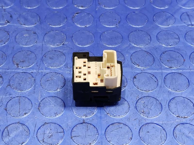 2003 Toyota 4Runner Door Switch Front