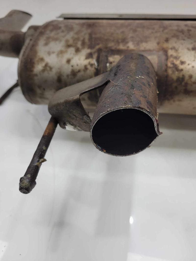 2014 - 2019 Nissan Rogue Rear Exhaust Muffler OEM 201009FL0A