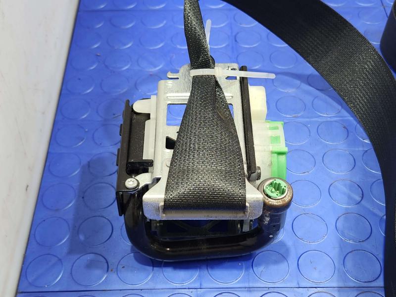 2016 Nissan Rogue Front Seat Belt