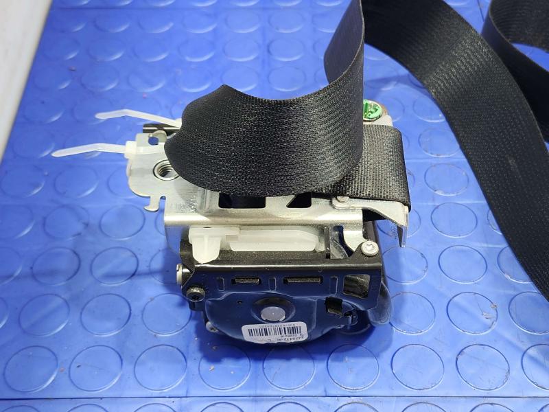 2016 Nissan Rogue Front Seat Belt